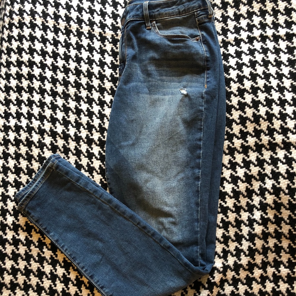 Old Navy Rockstar Jeans